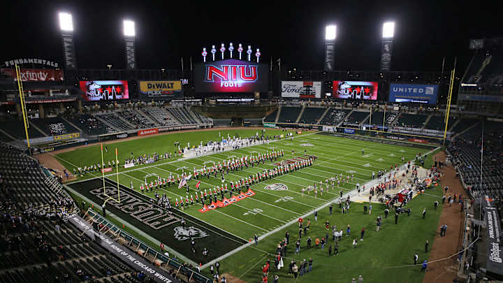 Only on AP: As Minn. waffled, NIU prepped for Holiday Bowl Only on AP: As Minn. waffled, NIU prepped for Holiday Bowl