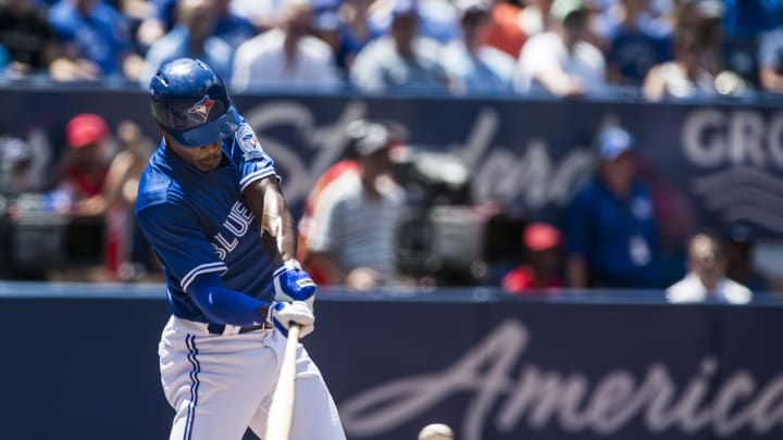 Padres hit 3 HRs to extend streak, beat Blue Jays 8-4