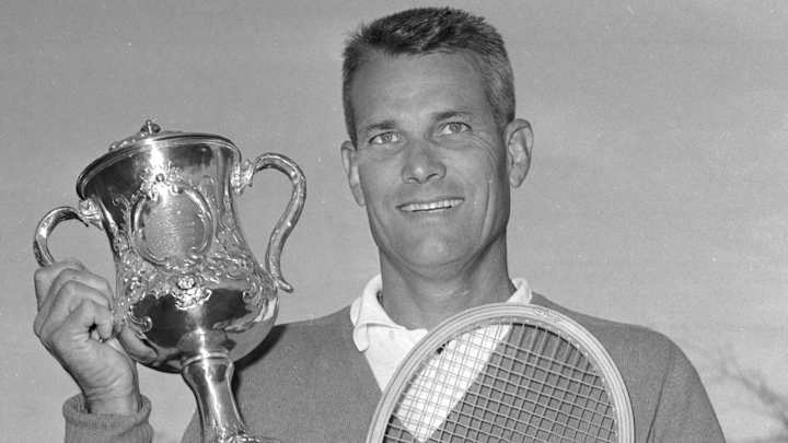 Tennis Hall of Fame member Gardnar Mulloy dies at 102