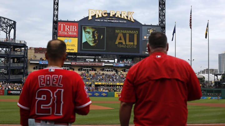 Former Angel Joyce helps Pirates beat Los Angeles 8-7