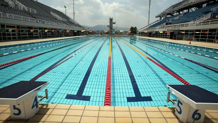 Watch: Norwegian swimmer shows off four different strokes in reverse Watch: Norwegian swimmer shows off four different strokes in reverse