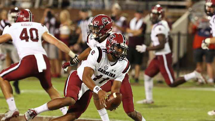 Muschamp not saying who will be South Carolina's starting QB