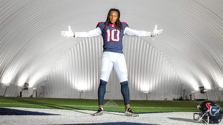Despite rotating cast of QBs, the sky is the limit for WR DeAndre Hopkins Despite rotating cast of QBs, the sky is the limit for WR DeAndre Hopkins