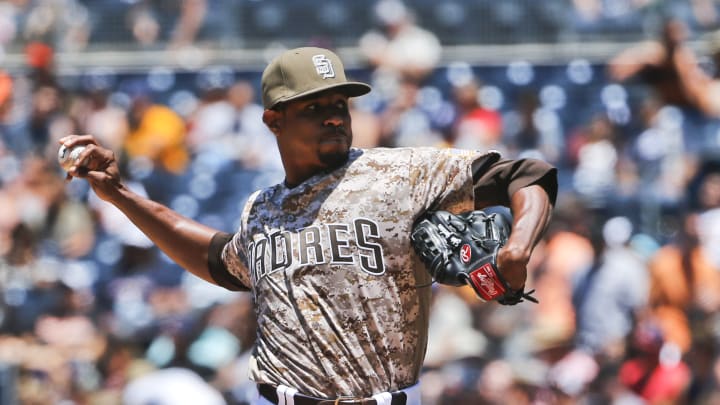 Padres' Edwin Jackson has no-hitter vs Giants through 6