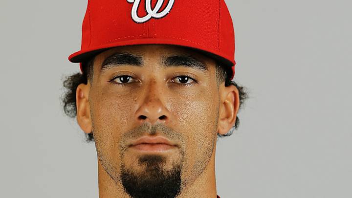 AP source: Desmond has deal with Rangers, pending physical