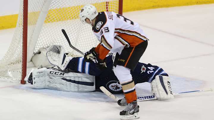 Silfverberg scores in OT to lift Ducks past Jets, 3-2