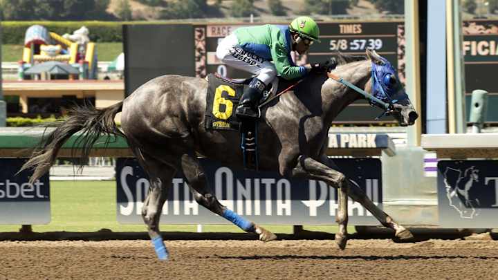 Theonewewaitedfor wins Landaluce Stakes at Santa Anita