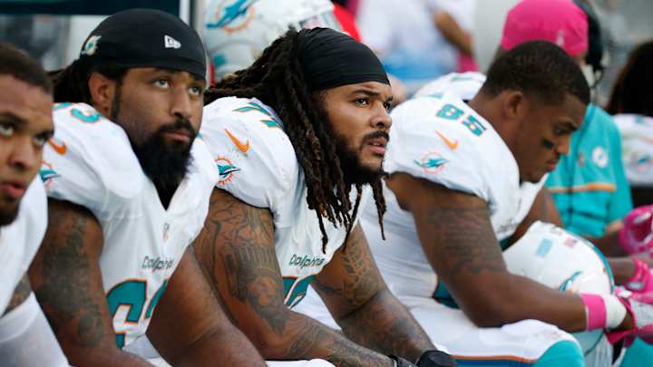 2 Dolphins OL who flopped starting last week are released 2 Dolphins OL who flopped starting last week are released