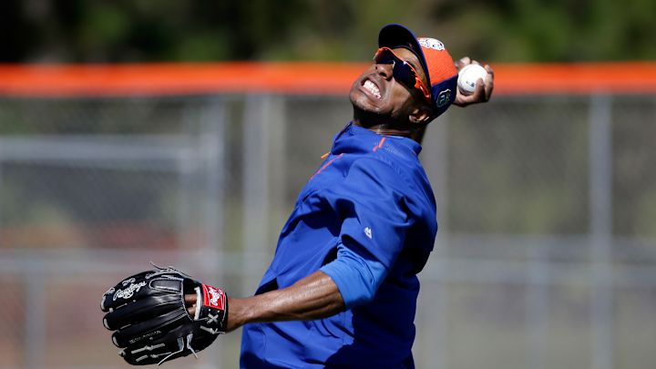 Granderson sent to doctor because of eye issue