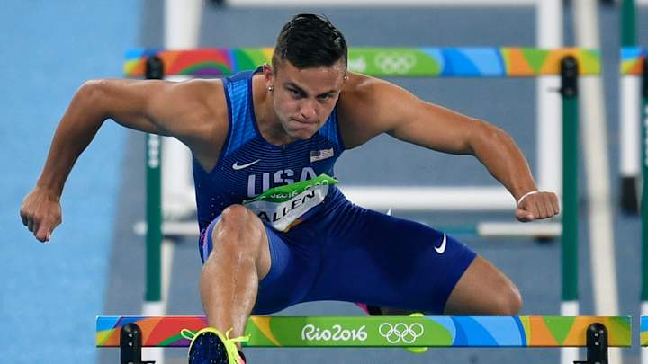 Devon Allen makes the transition from track to football