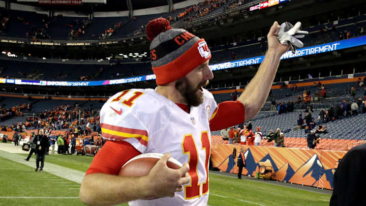 Chiefs' offense keeps floundering - until the end