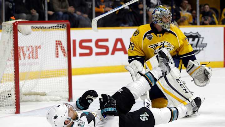 Arvidsson scores twice and Predators beat Sharks 6-2