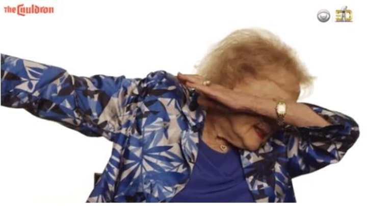 Watch: Betty White Dabs during Super Bowl pregame show