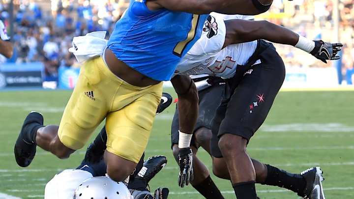Rosen, Jamabo lead UCLA over UNLV 42-21