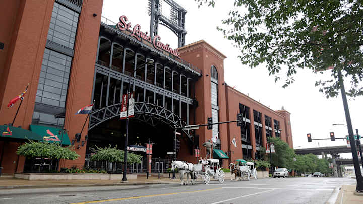 Former Cardinals executive pleads guilty to hacking Astros Former Cardinals executive pleads guilty to hacking Astros