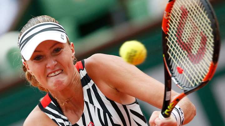 Mladenovic to play Vandeweghe in women's final of Ricoh Open
