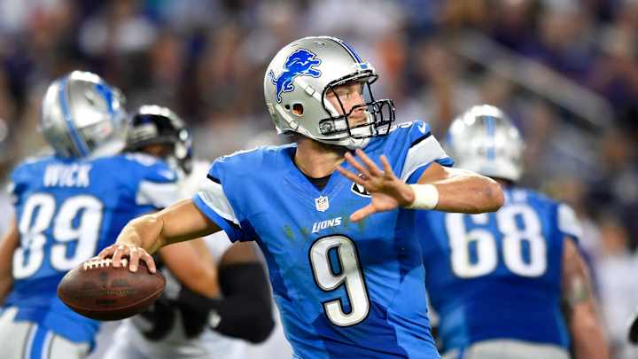 Ravens get back Flacco, lose Watson in 30-9 rout of Lions