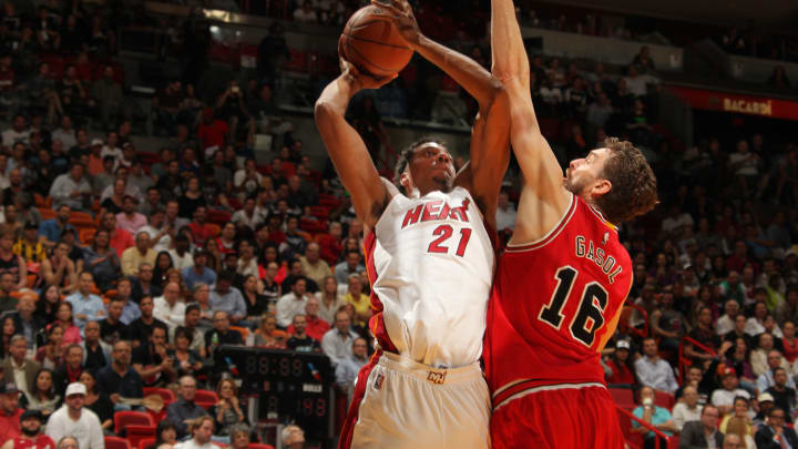Heat set franchise shooting record, roll past Bulls 129-111