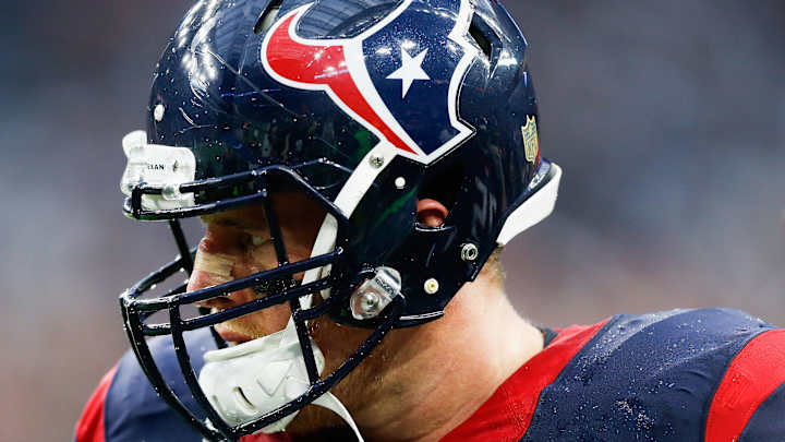 Report: Texans’ J.J. Watt undergoes sports hernia surgery