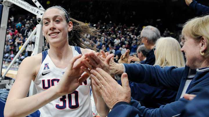 Gamecocks' A'ja Wilson poised for run to top of women's game Gamecocks' A'ja Wilson poised for run to top of women's game