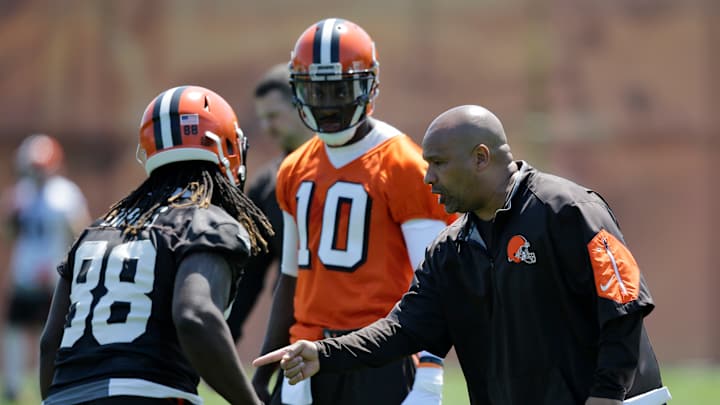Browns' Haden sheds walking boot, eager for healthier season
