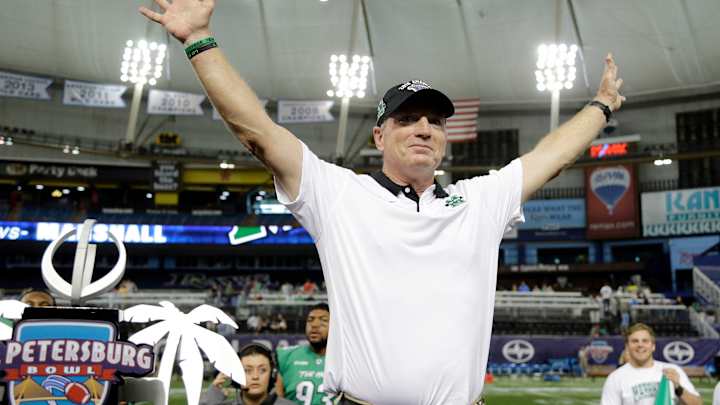 Chase Litton back to lead Marshall at quarterback Chase Litton back to lead Marshall at quarterback