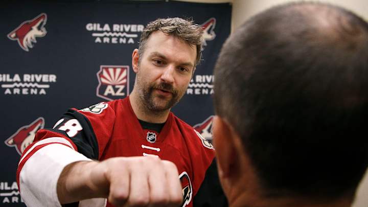 John Scott on how he fights in hockey John Scott on how he fights in hockey