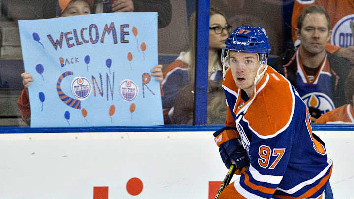 Watch: Oilers rookie Connor McDavid scores in first game back from injury