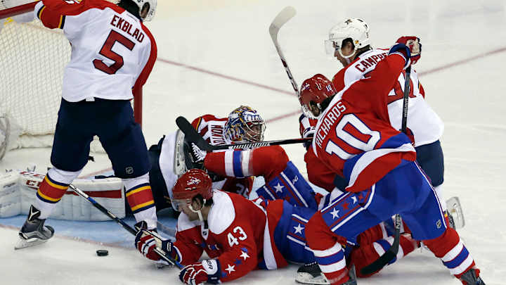 Huberdeau leads Panthers past Caps 5-2 for 4th straight win