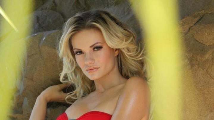 Wed. A.M. Hot Clicks: Caitlin O'Connor; Cleveland Cavs Honored in Butter