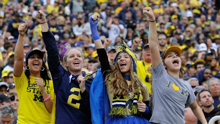 Clever Michigan students send profane message to Ohio State using dorm lights Clever Michigan students send profane message to Ohio State using dorm lights