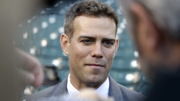 Cubs reward Epstein for turnaround with 5-year extension