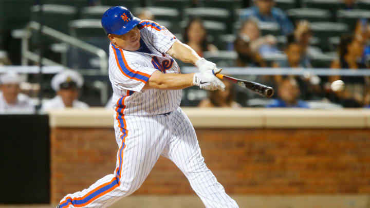 Watch: Bartolo Colon legs out a double Watch: Bartolo Colon legs out a double