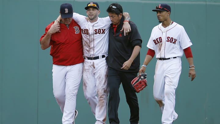 Red Sox place Blake Swihart, Ryan Hanigan on DL