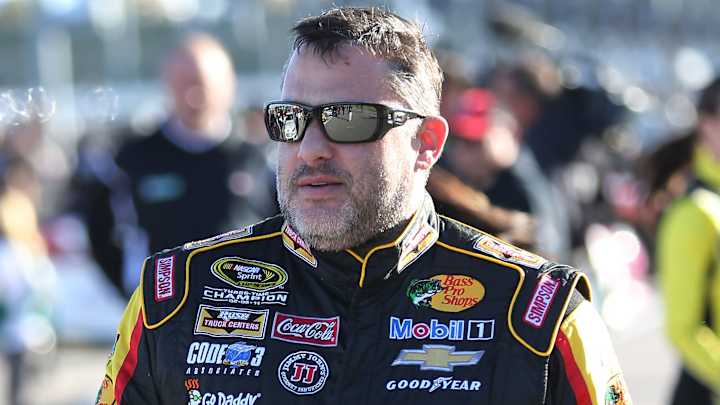 Tony Stewart to miss start of Sprint Cup with fractured vertebra Tony Stewart to miss start of Sprint Cup with fractured vertebra