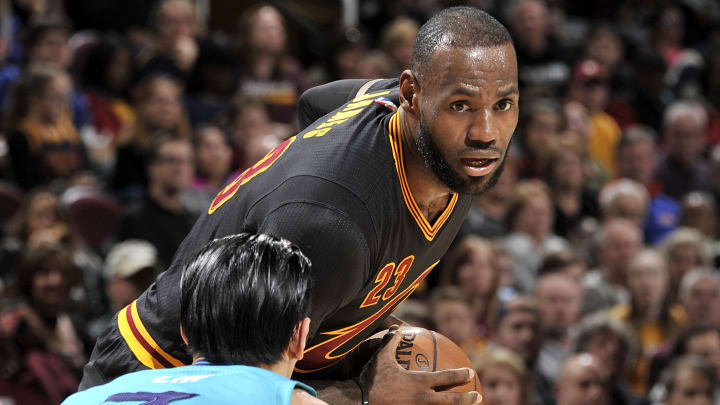 LeBron scores 31 as Cavaliers down Hornets 112-103 LeBron scores 31 as Cavaliers down Hornets 112-103