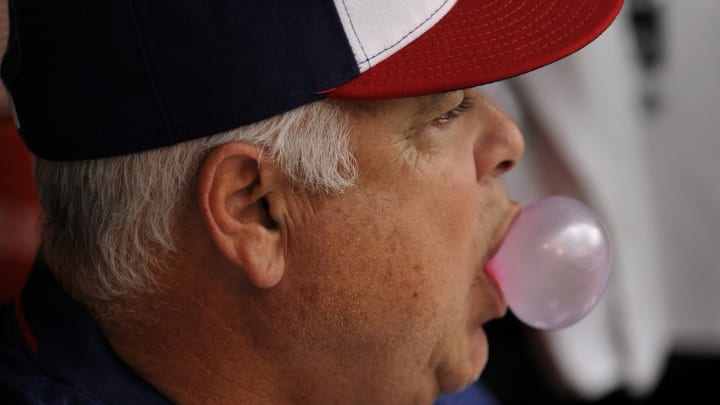 White Sox promote Renteria to replace Ventura as manager