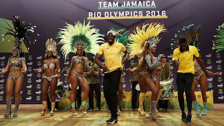 Watch Usain Bolt Samba off stage after a press conference