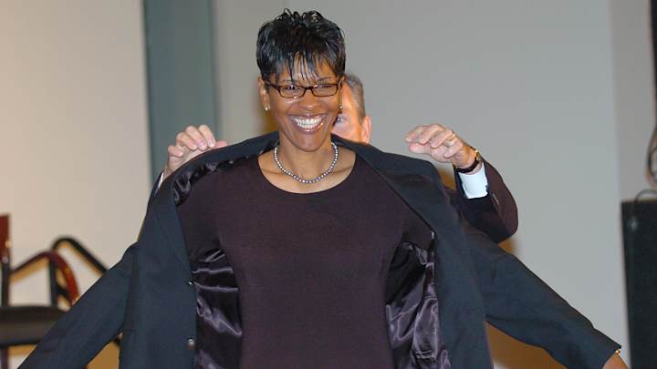 Hall of Famer Lynette Woodard to join Winthrop staff