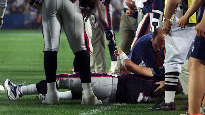 Mo Lewis's hit thrusts Brady into the Patriots' starting job