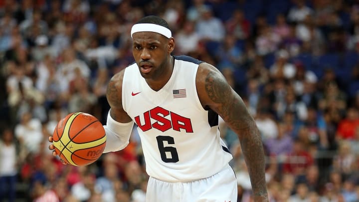 Carmelo, LeBron among 30 finalists for 2016 Olympic men’s team