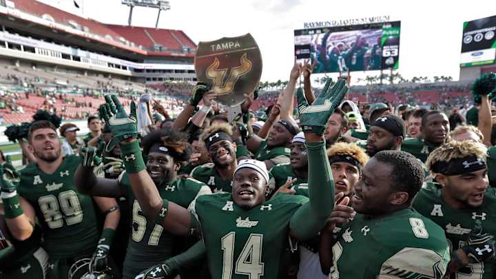 AP TOP 25: USF, Pitt among 6 teams to enter rankings