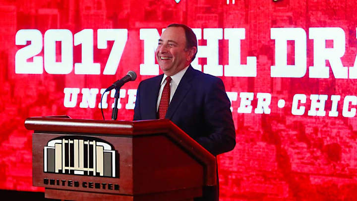 Notebook: Draft age change in store?; Old fart World Cup team