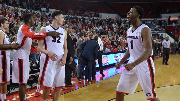 Frazier's 3s help Georgia top No. 25 South Carolina, 69-56 Frazier's 3s help Georgia top No. 25 South Carolina, 69-56