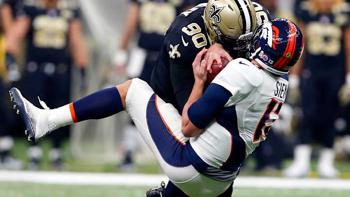 Gary Kubiak raising the bar on Trevor Siemian