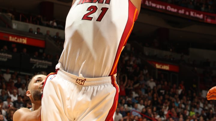 Whiteside scores 26 points, Heat ease past Magic 108-97