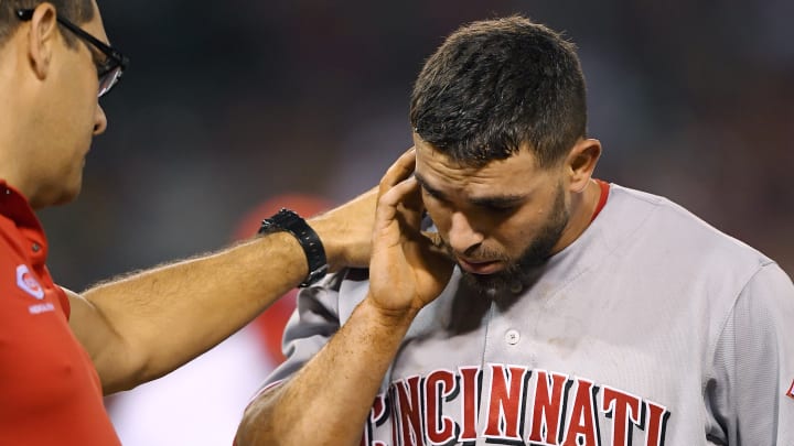 Trout, Pujols homer while Angels beat Reds 9-2