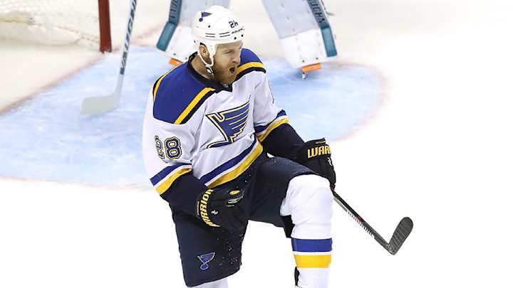 Three Stars: Brodziak a catalyst for Blues in Game 4