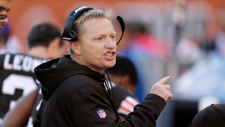 Browns keeping special teams coordinator Chris Tabor