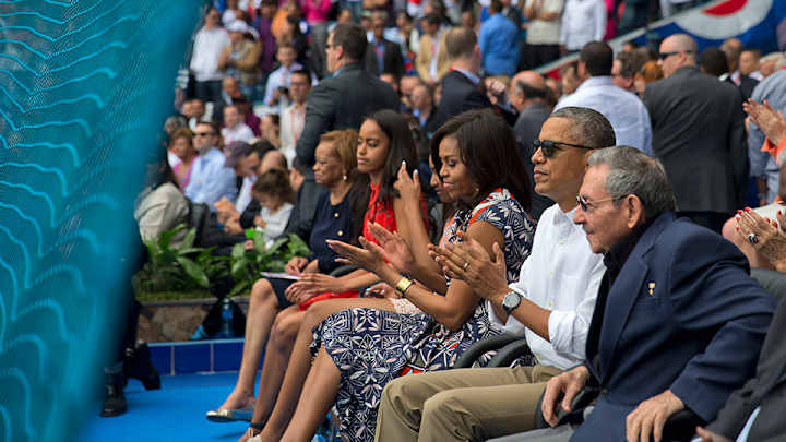 Video: President Obama attends baseball game in Cuba